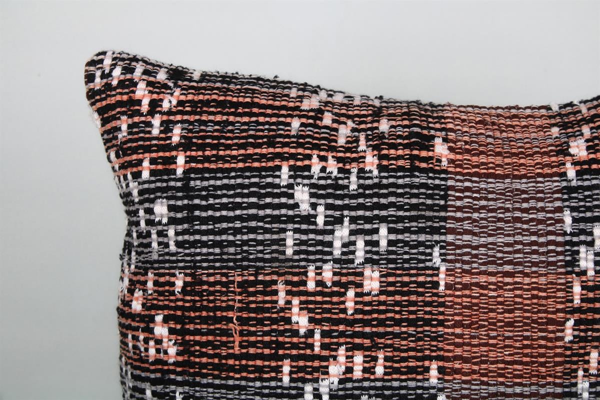 16''16'' (40x40 cm) Kilim Pillows - Vintage Handmade Kilim Pillows - Vintage Handmade Kilim Rugs - It is 100% wool. Artistic and historical rugs. Old handwoven rugs.