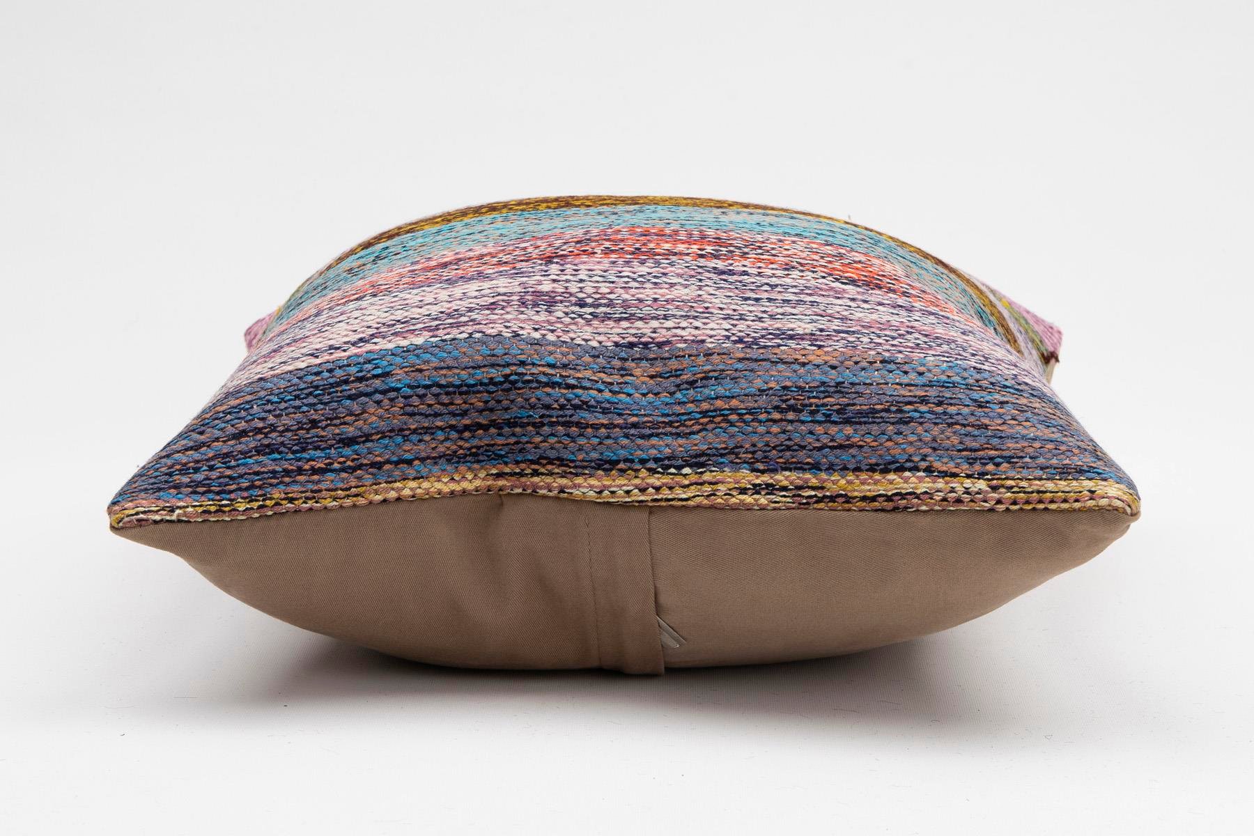 16''16'' (40x40 cm) Kilim Pillows - Vintage Handmade Kilim Pillows - Vintage Handmade Kilim Rugs - It is 100% wool. Artistic and historical rugs. Old handwoven rugs.