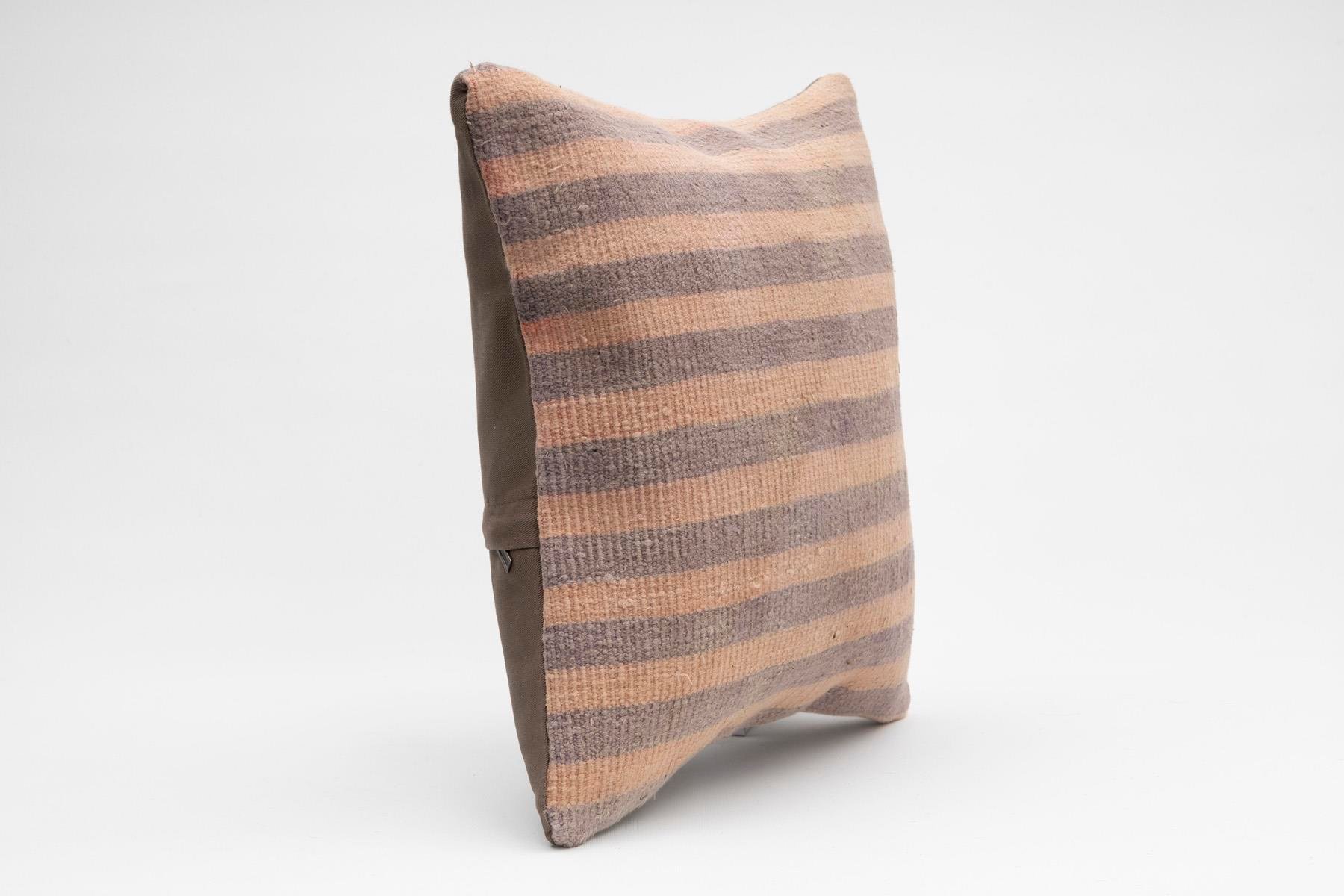 16''16'' (40x40 cm) Kilim Pillows - Vintage Handmade Kilim Pillows - Vintage Handmade Kilim Rugs - It is 100% wool. Artistic and historical rugs. Old handwoven rugs.