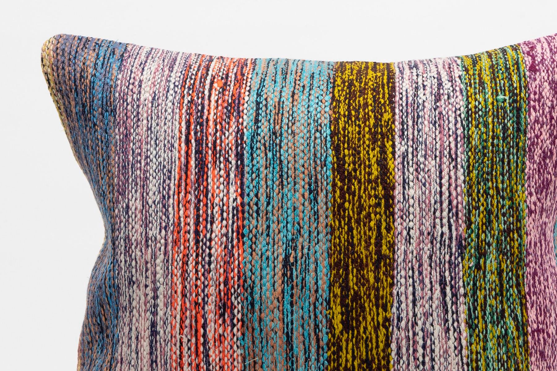 16''16'' (40x40 cm) Kilim Pillows - Vintage Handmade Kilim Pillows - Vintage Handmade Kilim Rugs - It is 100% wool. Artistic and historical rugs. Old handwoven rugs.