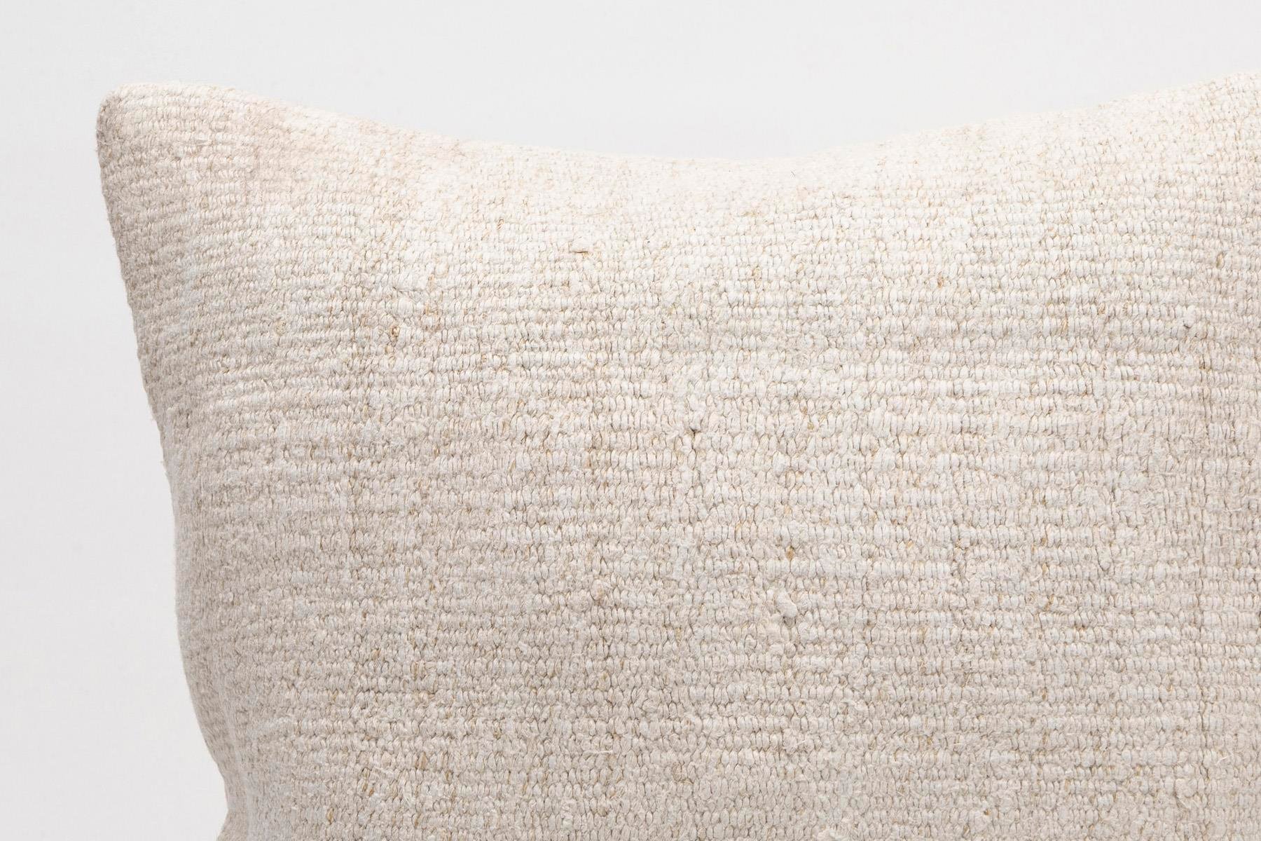 16''16'' (40x40 cm) Kilim Pillows - Vintage Handmade Kilim Pillows - Vintage Handmade Kilim Rugs - It is 100% wool. Artistic and historical rugs. Old handwoven rugs.