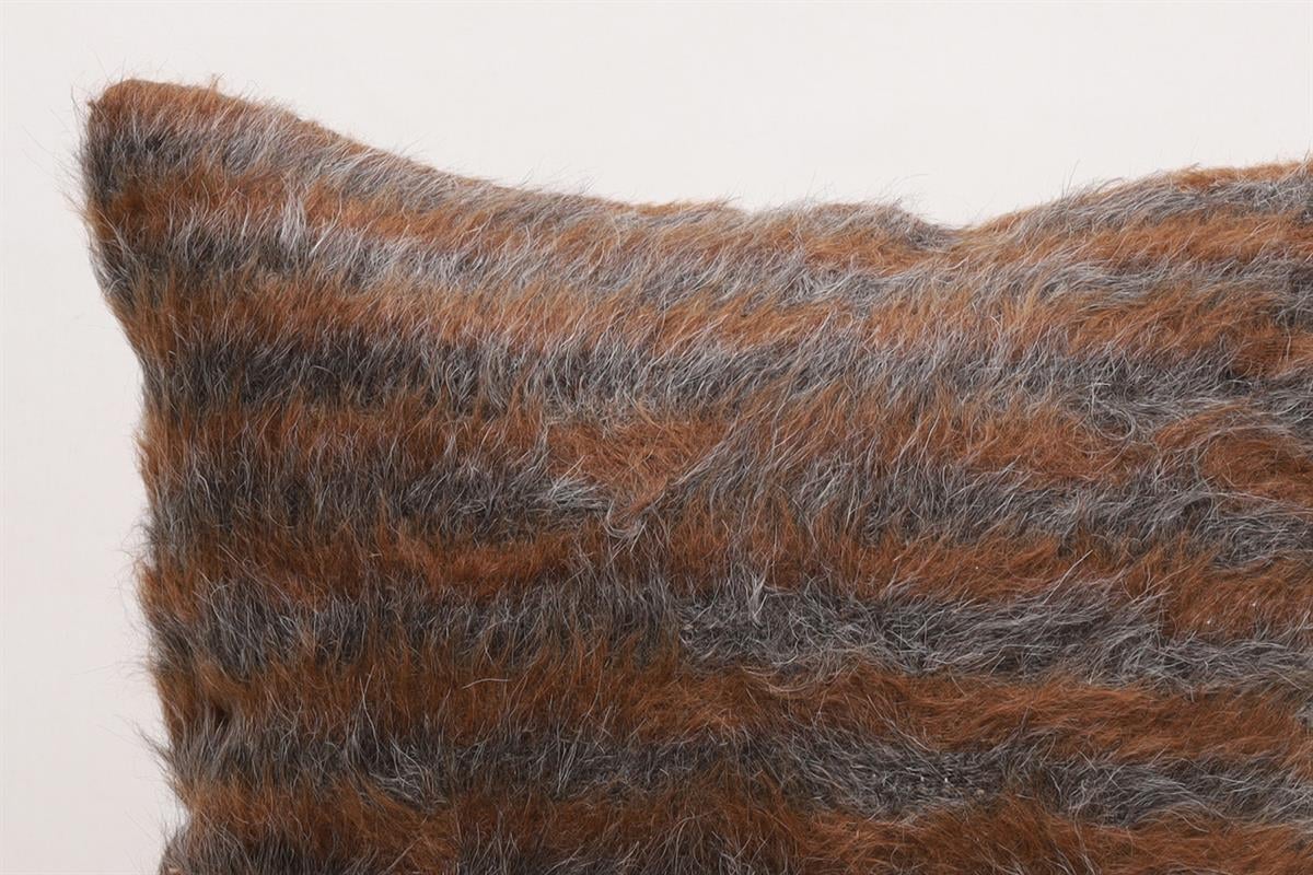 16''16'' (40x40 cm) Kilim Pillows - Vintage Handmade Kilim Pillows - Vintage Handmade Kilim Rugs - It is 100% wool. Artistic and historical rugs. Old handwoven rugs.