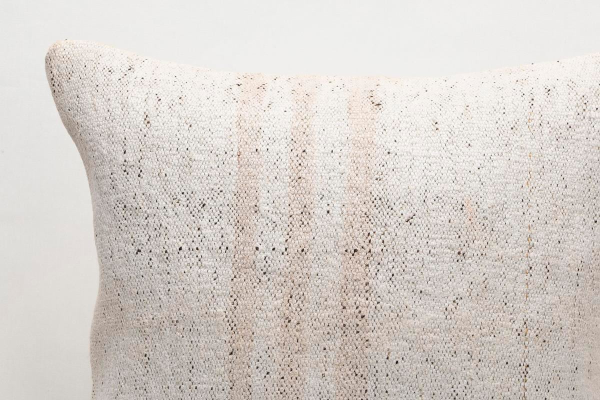 16''16'' (40x40 cm) Kilim Pillows - Vintage Handmade Kilim Pillows - Vintage Handmade Kilim Rugs - It is 100% wool. Artistic and historical rugs. Old handwoven rugs.