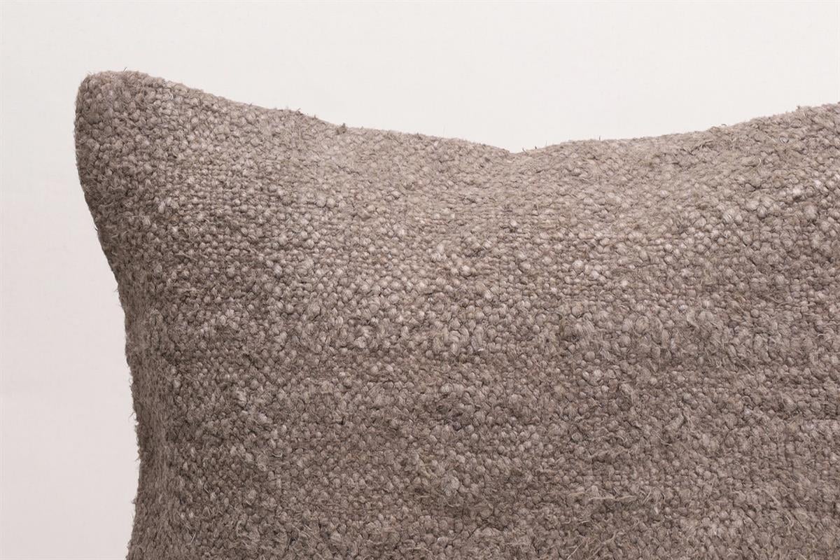 16''16'' (40x40 cm) Kilim Pillows - Vintage Handmade Kilim Pillows - Vintage Handmade Kilim Rugs - It is 100% wool. Artistic and historical rugs. Old handwoven rugs.