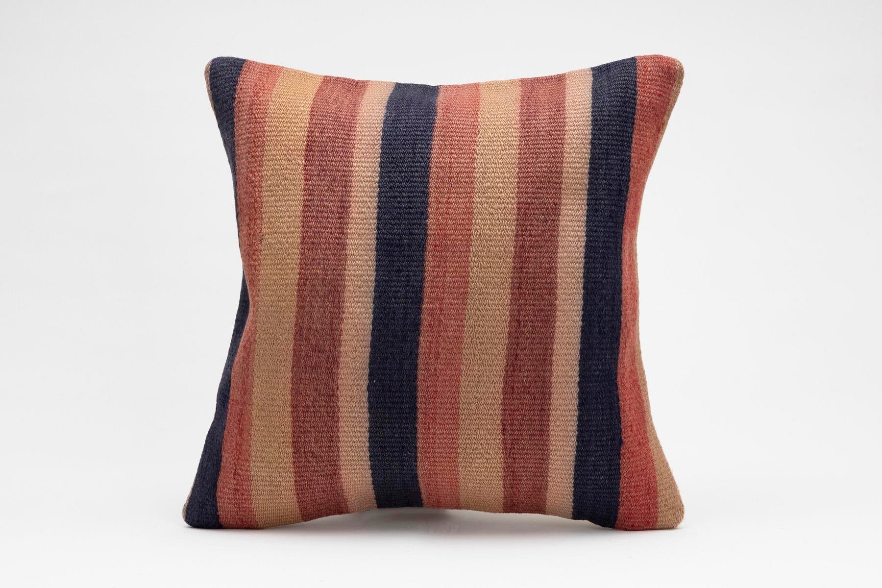 16''16'' (40x40 cm) Kilim Pillows - Vintage Handmade Kilim Pillows - Vintage Handmade Kilim Rugs - It is 100% wool. Artistic and historical rugs. Old handwoven rugs.