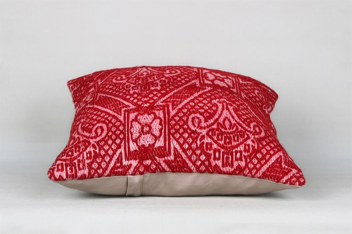 16''16'' (40x40 cm) Kilim Pillows - Vintage Handmade Kilim Pillows - Vintage Handmade Kilim Rugs - It is 100% wool. Artistic and historical rugs. Old handwoven rugs.