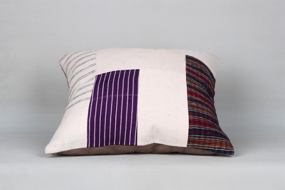 16''16'' (40x40 cm) Kilim Pillows - Vintage Handmade Kilim Pillows - Vintage Handmade Kilim Rugs - It is 100% wool. Artistic and historical rugs. Old handwoven rugs.