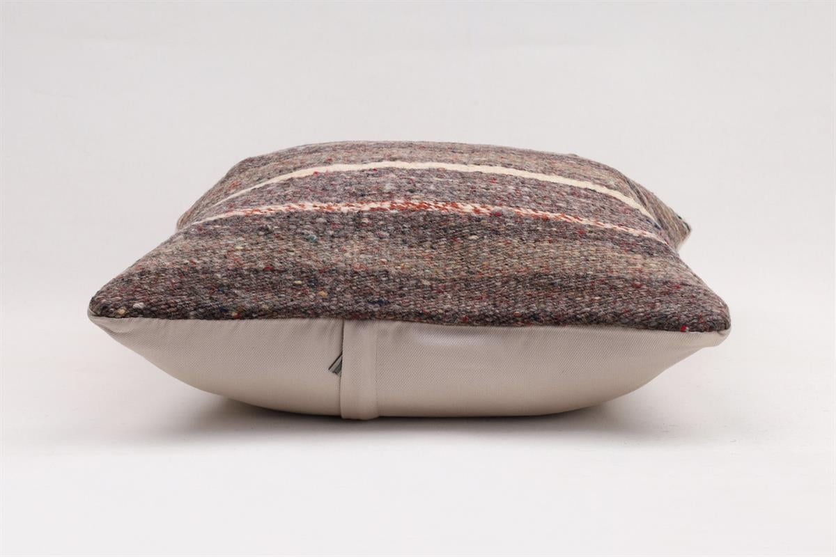 16''16'' (40x40 cm) Kilim Pillows - Vintage Handmade Kilim Pillows - Vintage Handmade Kilim Rugs - It is 100% wool. Artistic and historical rugs. Old handwoven rugs.