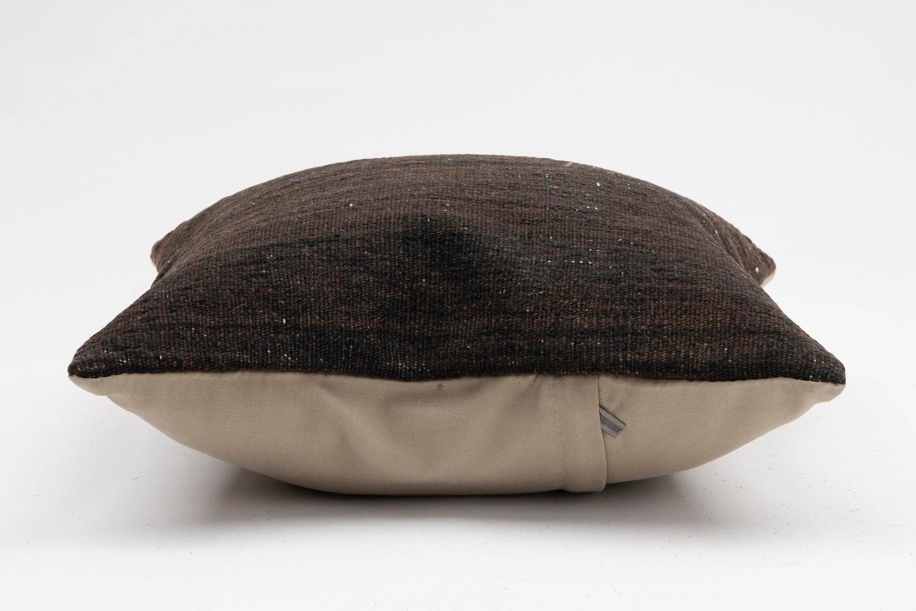 16''16'' (40x40 cm) Kilim Pillows - Vintage Handmade Kilim Pillows - Vintage Handmade Kilim Rugs - It is 100% wool. Artistic and historical rugs. Old handwoven rugs.