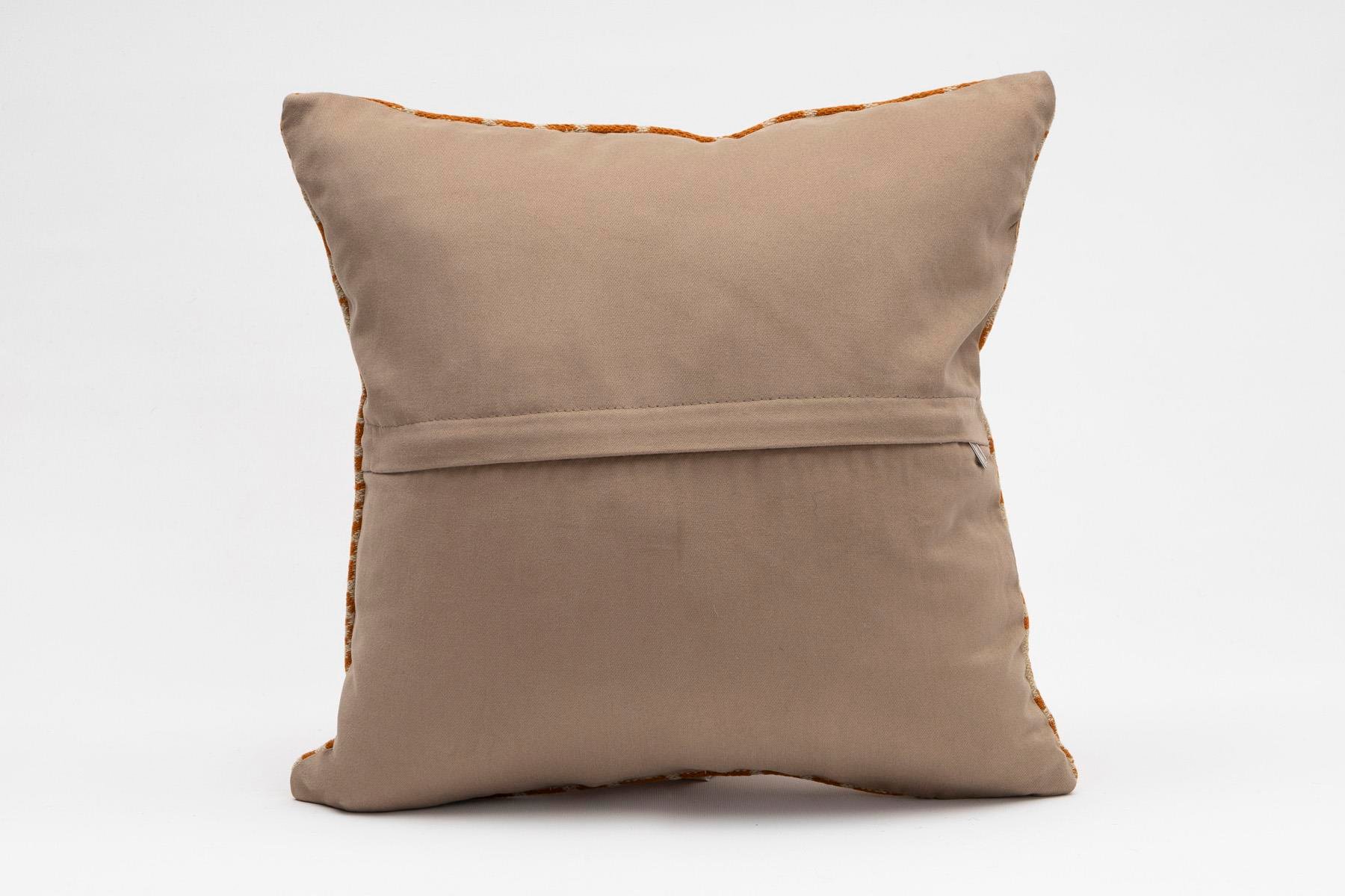 16''16'' (40x40 cm) Kilim Pillows - Vintage Handmade Kilim Pillows - Vintage Handmade Kilim Rugs - It is 100% wool. Artistic and historical rugs. Old handwoven rugs.