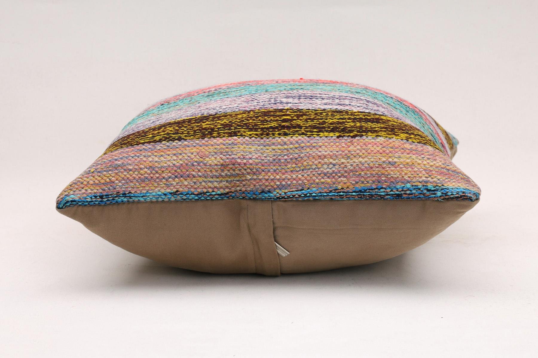 16''16'' (40x40 cm) Kilim Pillows - Vintage Handmade Kilim Pillows - Vintage Handmade Kilim Rugs - It is 100% wool. Artistic and historical rugs. Old handwoven rugs.