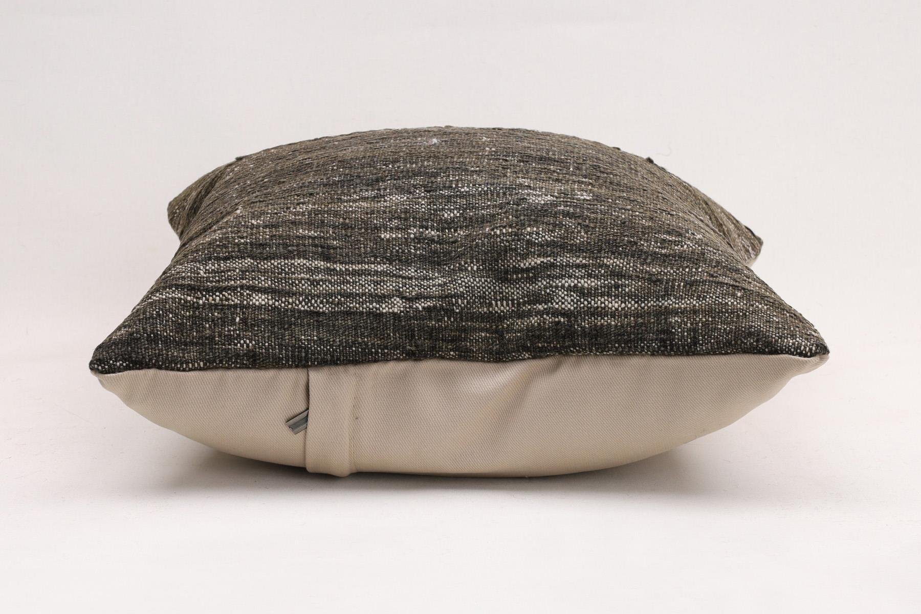 16''16'' (40x40 cm) Kilim Pillows - Vintage Handmade Kilim Pillows - Vintage Handmade Kilim Rugs - It is 100% wool. Artistic and historical rugs. Old handwoven rugs.