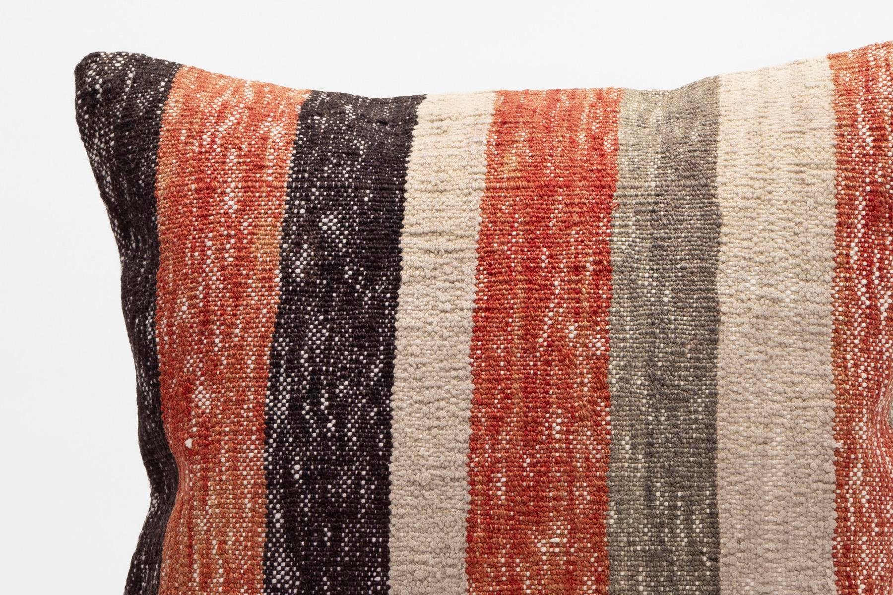 16''16'' (40x40 cm) Kilim Pillows - Vintage Handmade Kilim Pillows - Vintage Handmade Kilim Rugs - It is 100% wool. Artistic and historical rugs. Old handwoven rugs.