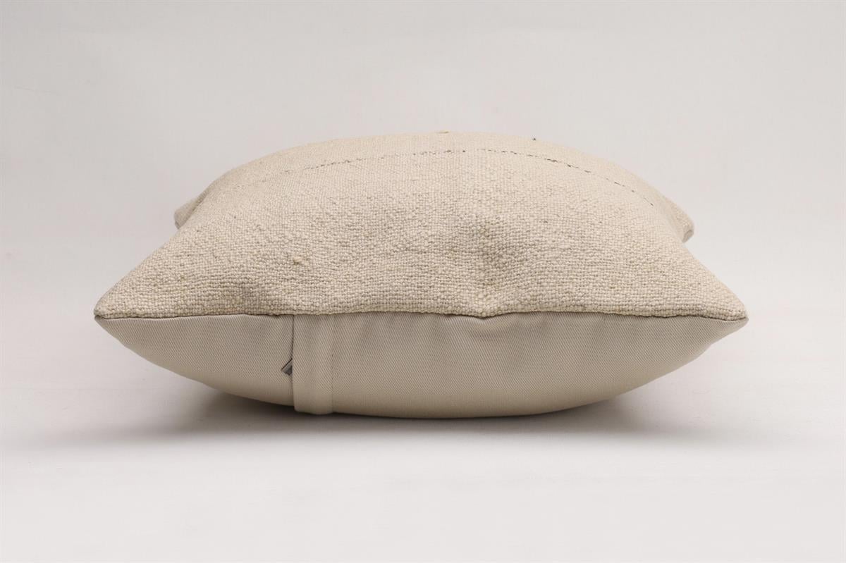 16''16'' (40x40 cm) Kilim Pillows - Vintage Handmade Kilim Pillows - Vintage Handmade Kilim Rugs - It is 100% wool. Artistic and historical rugs. Old handwoven rugs.