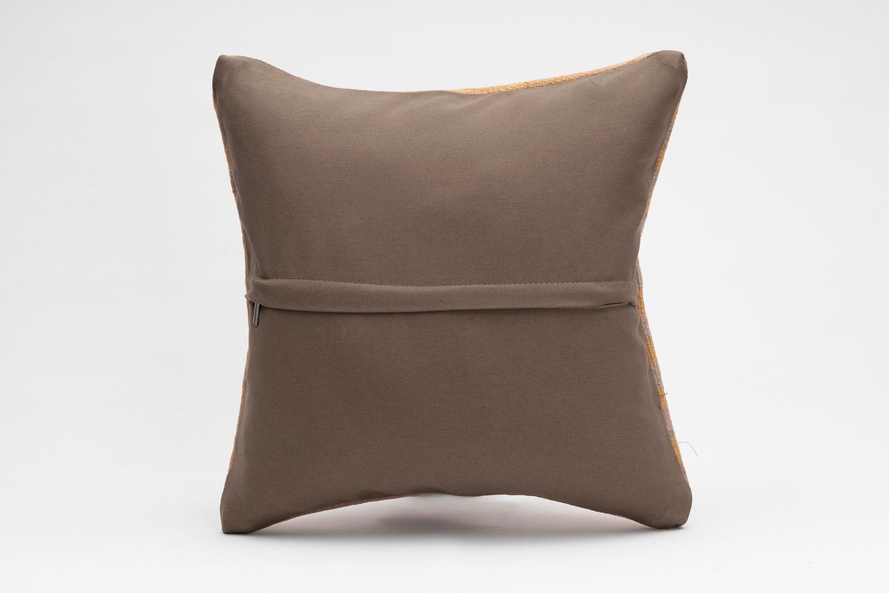 16''16'' (40x40 cm) Kilim Pillows - Vintage Handmade Kilim Pillows - Vintage Handmade Kilim Rugs - It is 100% wool. Artistic and historical rugs. Old handwoven rugs.