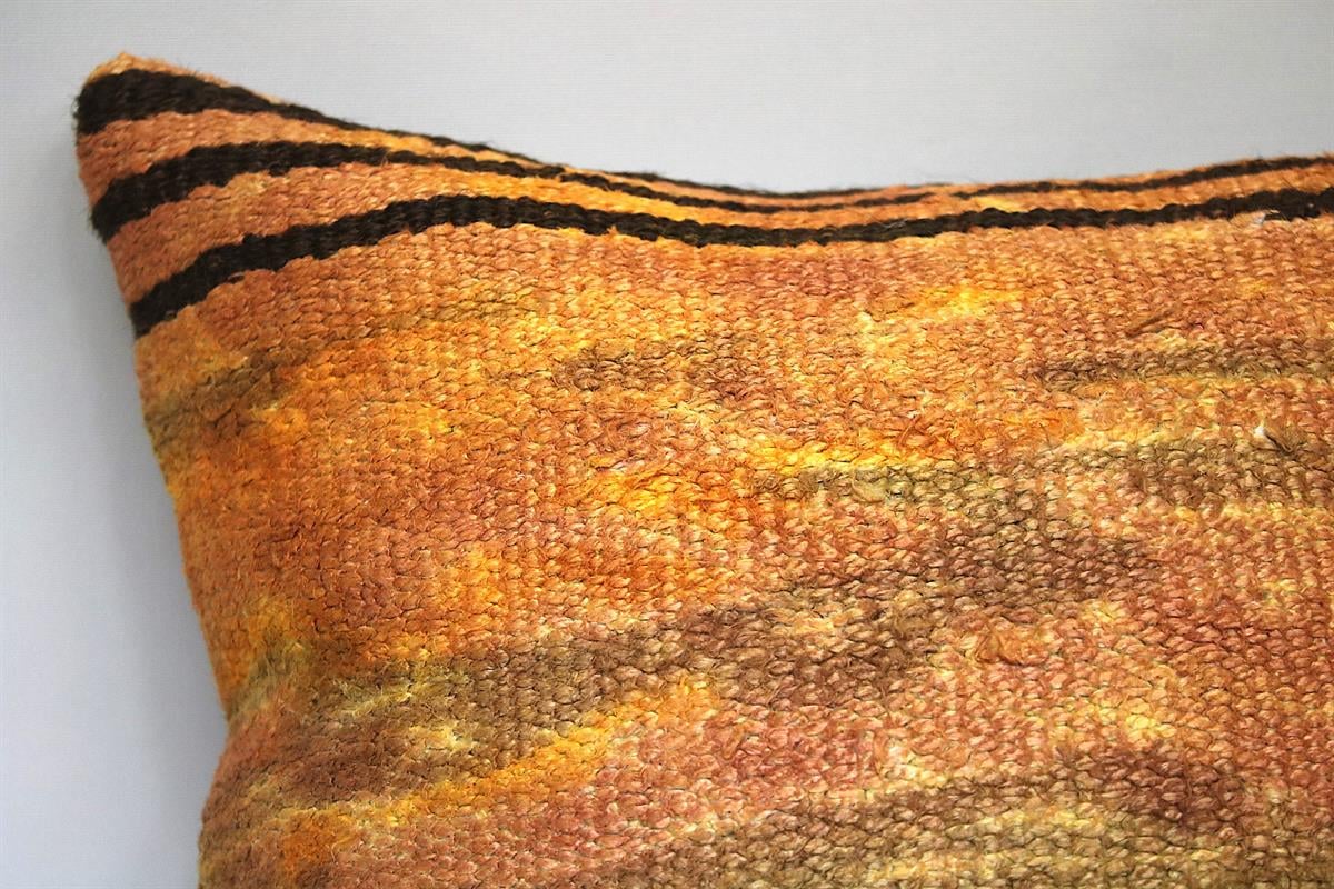 16''16'' (40x40 cm) Kilim Pillows - Vintage Handmade Kilim Pillows - Vintage Handmade Kilim Rugs - It is 100% wool. Artistic and historical rugs. Old handwoven rugs.