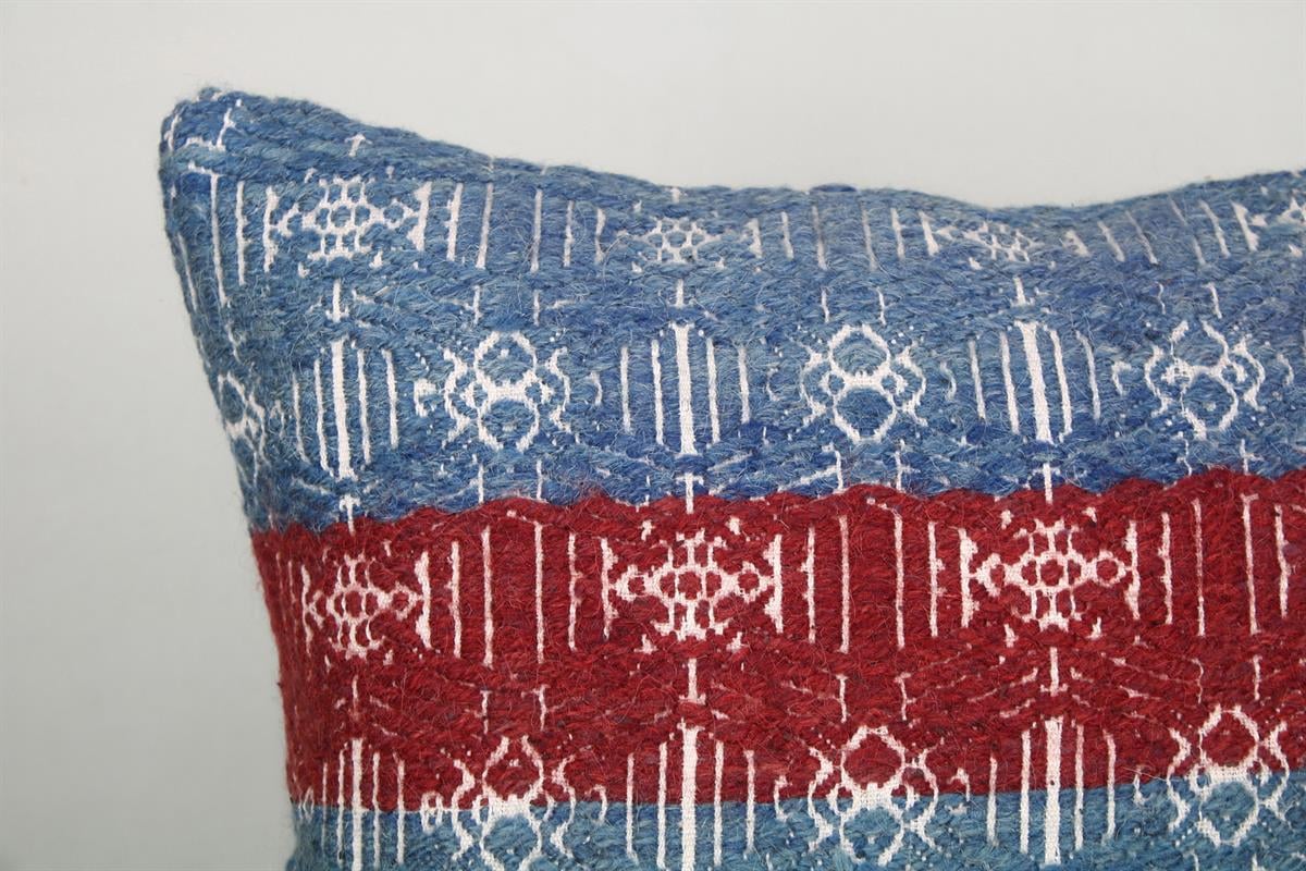 16''16'' (40x40 cm) Kilim Pillows - Vintage Handmade Kilim Pillows - Vintage Handmade Kilim Rugs - It is 100% wool. Artistic and historical rugs. Old handwoven rugs.