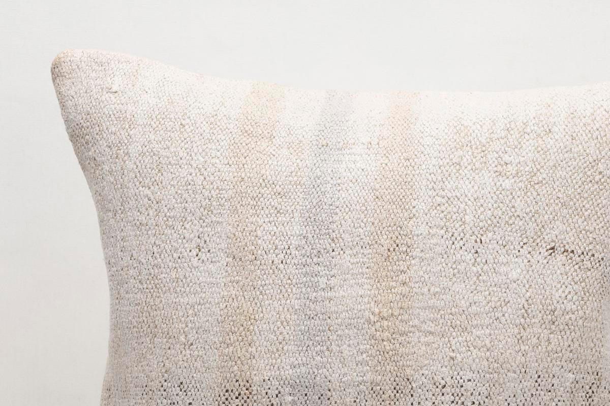 16''16'' (40x40 cm) Kilim Pillows - Vintage Handmade Kilim Pillows - Vintage Handmade Kilim Rugs - It is 100% wool. Artistic and historical rugs. Old handwoven rugs.