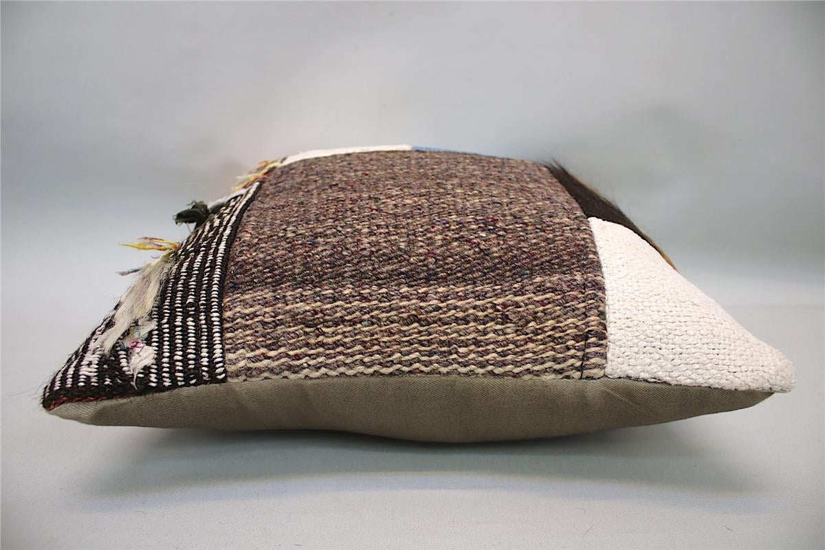 16x16 inches (40x40 cm) Kilim Pillow