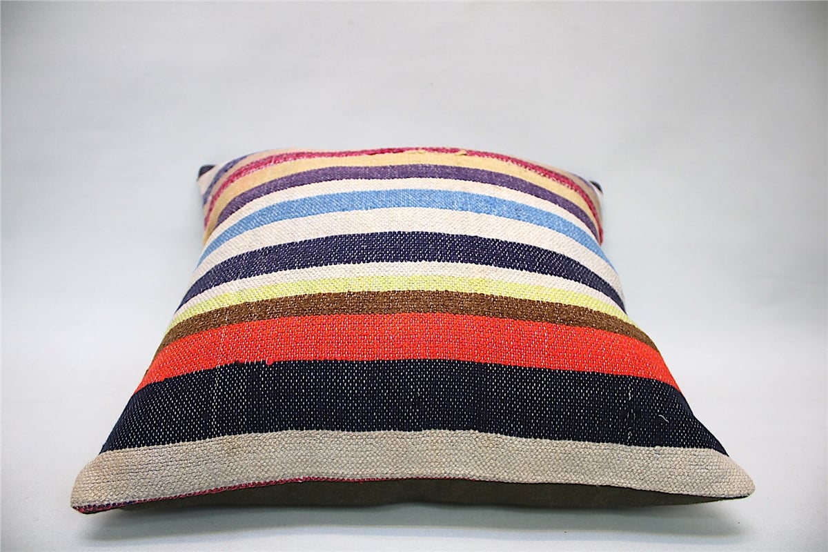 16x16 inches (40x40 cm) Kilim Pillow
