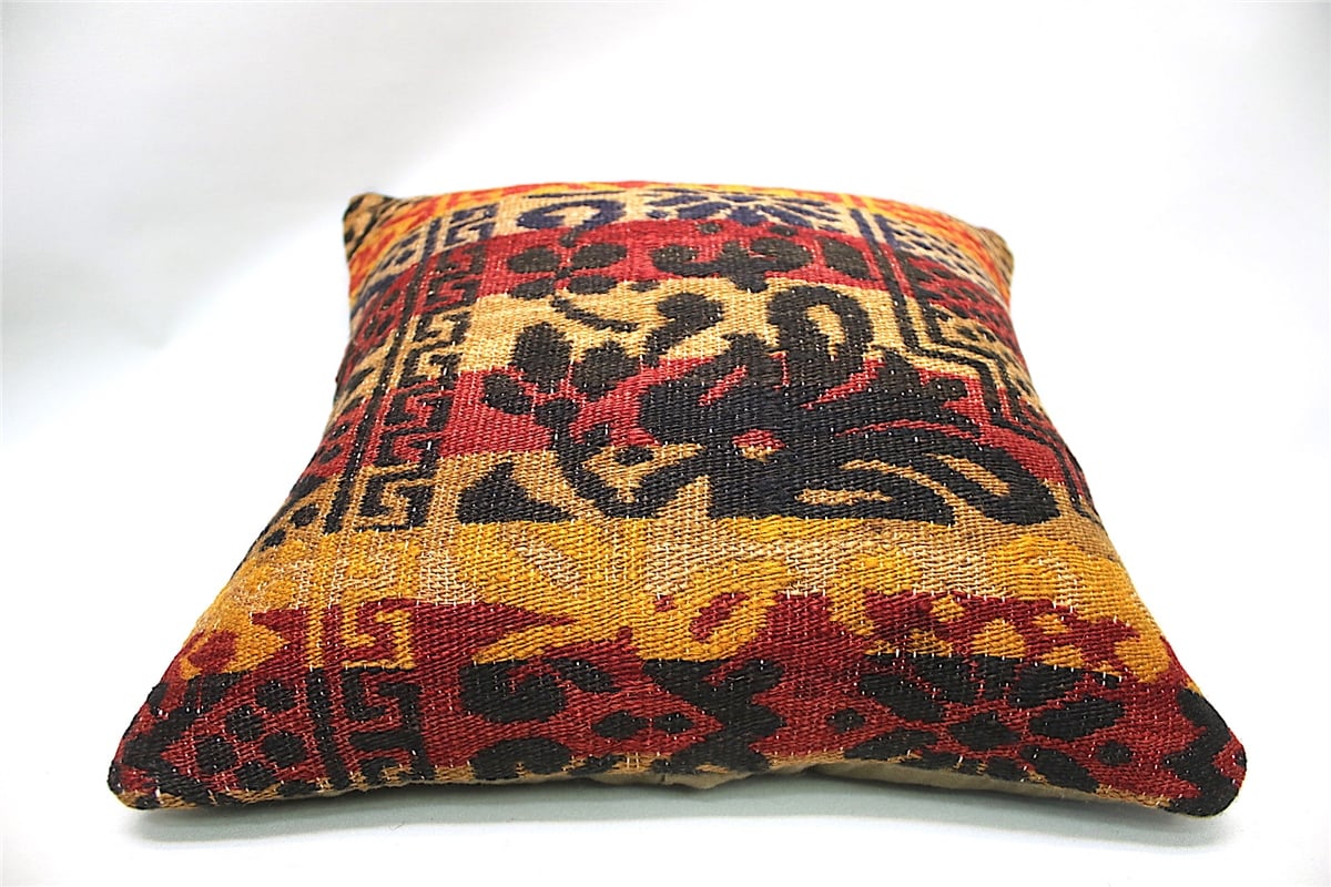 16x16 inches (40x40 cm) Kilim Pillow