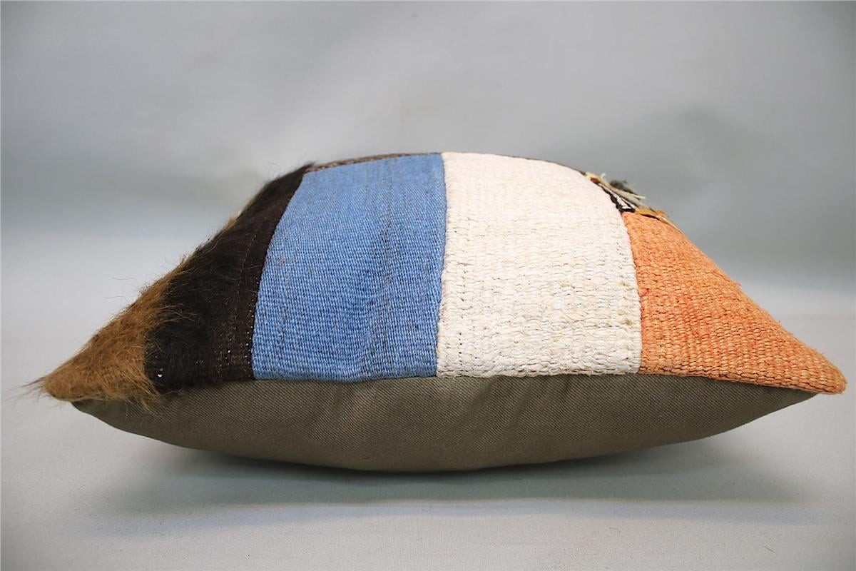 16x16 inches (40x40 cm) Kilim Pillow