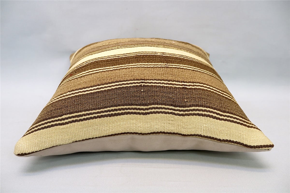 16x16 inches (40x40 cm) Kilim Pillow