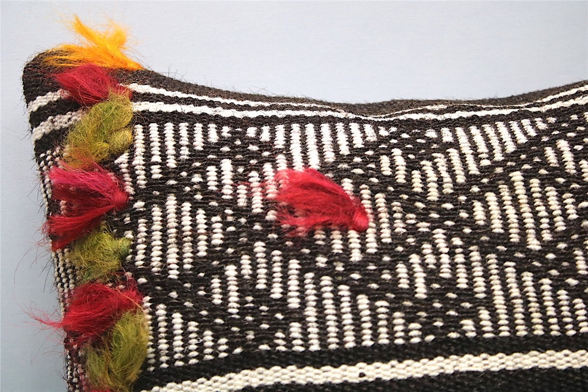 16x16 inches (40x40 cm) Kilim Pillow