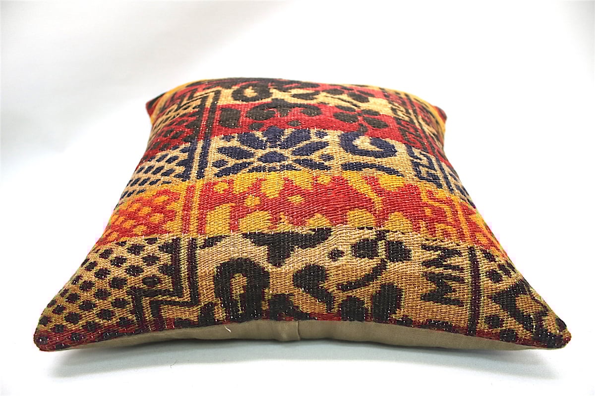 16x16 inches (40x40 cm) Kilim Pillow