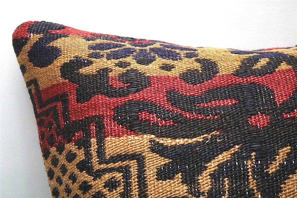 16x16 inches (40x40 cm) Kilim Pillow