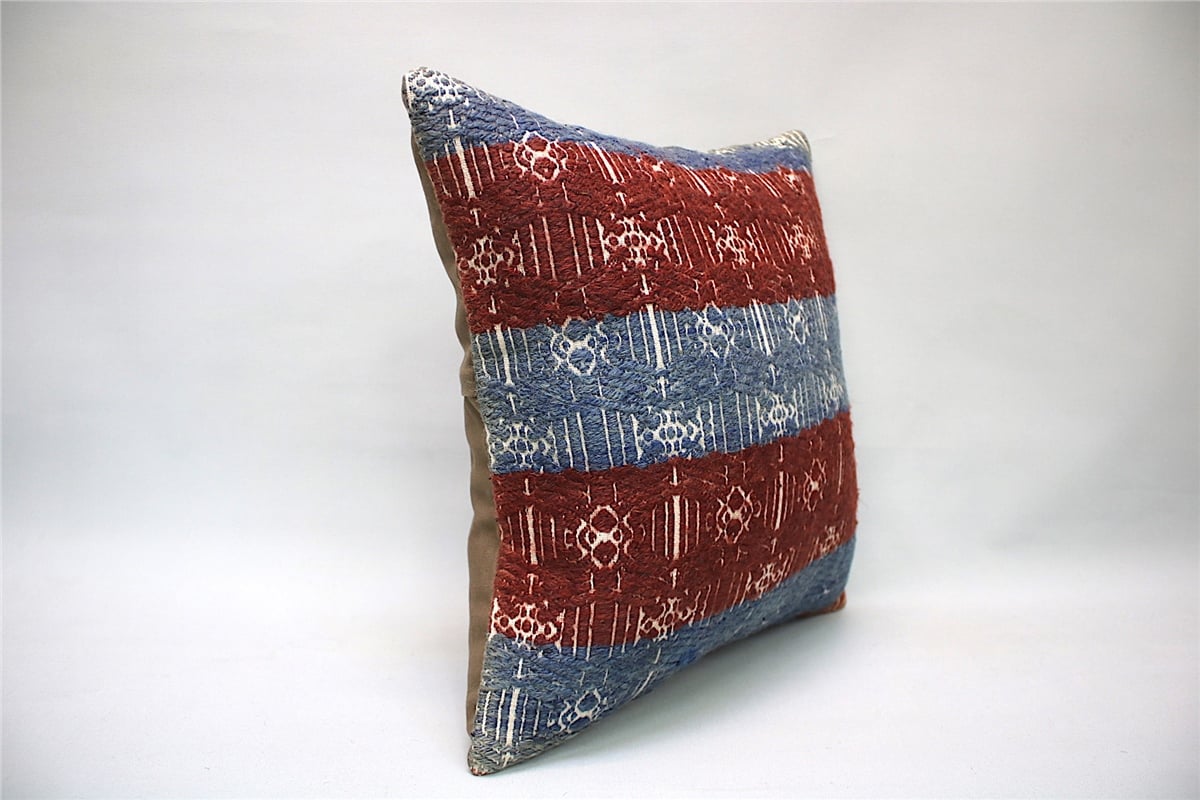 16x16 inches (40x40 cm) Kilim Pillow