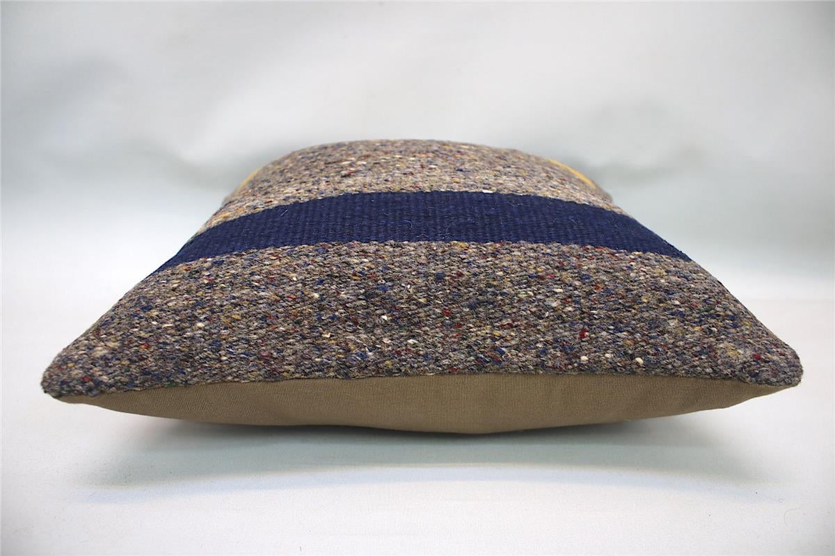 16x16 inches (40x40 cm) Kilim Pillow