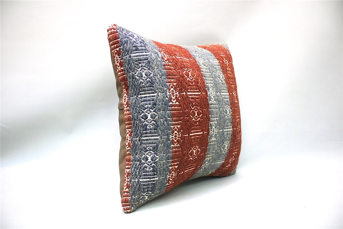 16x16 inches (40x40 cm) Kilim Pillow