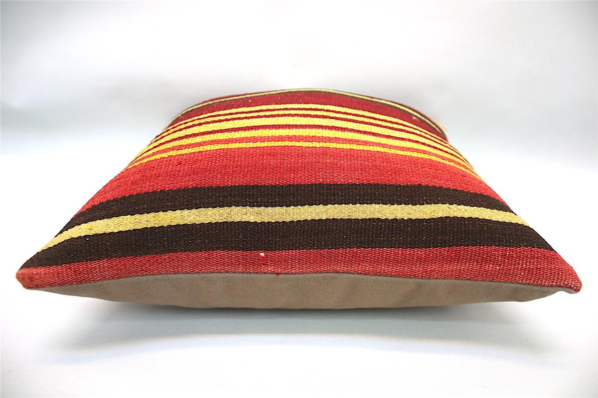 16x16 inches (40x40 cm) Kilim Pillow