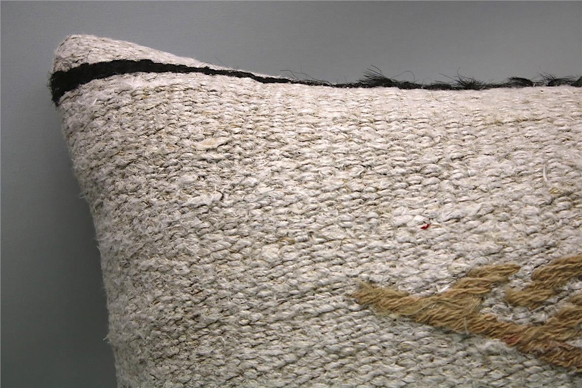 16''24'' (40x60 cm) Kilim Pillows - Vintage Handmade Kilim Pillows - Vintage Handmade Kilim Rugs - It is 100% wool. Artistic and historical rugs. Old handwoven rugs.