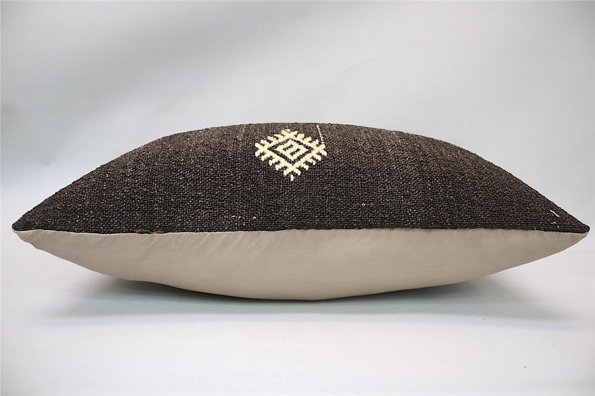 16''24'' (40x60 cm) Kilim Pillows - Vintage Handmade Kilim Pillows - Vintage Handmade Kilim Rugs - It is 100% wool. Artistic and historical rugs. Old handwoven rugs.