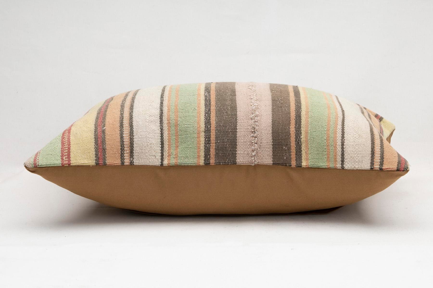 16''24'' (40x60 cm) Kilim Pillows - Vintage Handmade Kilim Pillows - Vintage Handmade Kilim Rugs - It is 100% wool. Artistic and historical rugs. Old handwoven rugs.