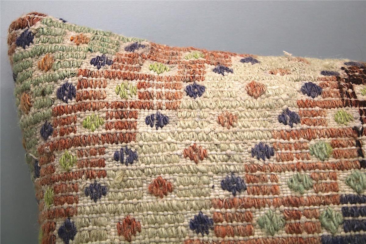 16''24'' (40x60 cm) Kilim Pillows - Vintage Handmade Kilim Pillows - Vintage Handmade Kilim Rugs - It is 100% wool. Artistic and historical rugs. Old handwoven rugs.
