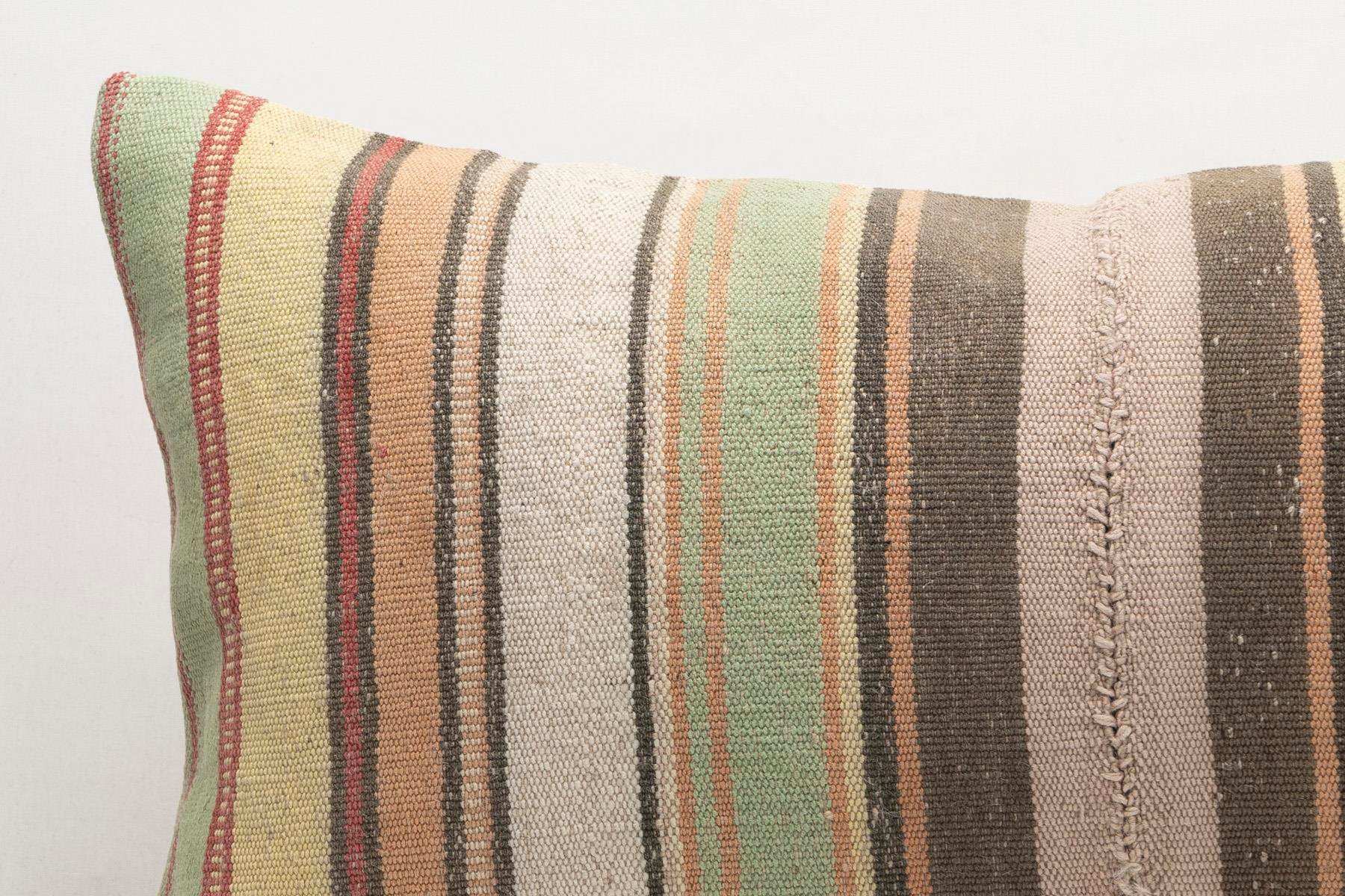 16''24'' (40x60 cm) Kilim Pillows - Vintage Handmade Kilim Pillows - Vintage Handmade Kilim Rugs - It is 100% wool. Artistic and historical rugs. Old handwoven rugs.