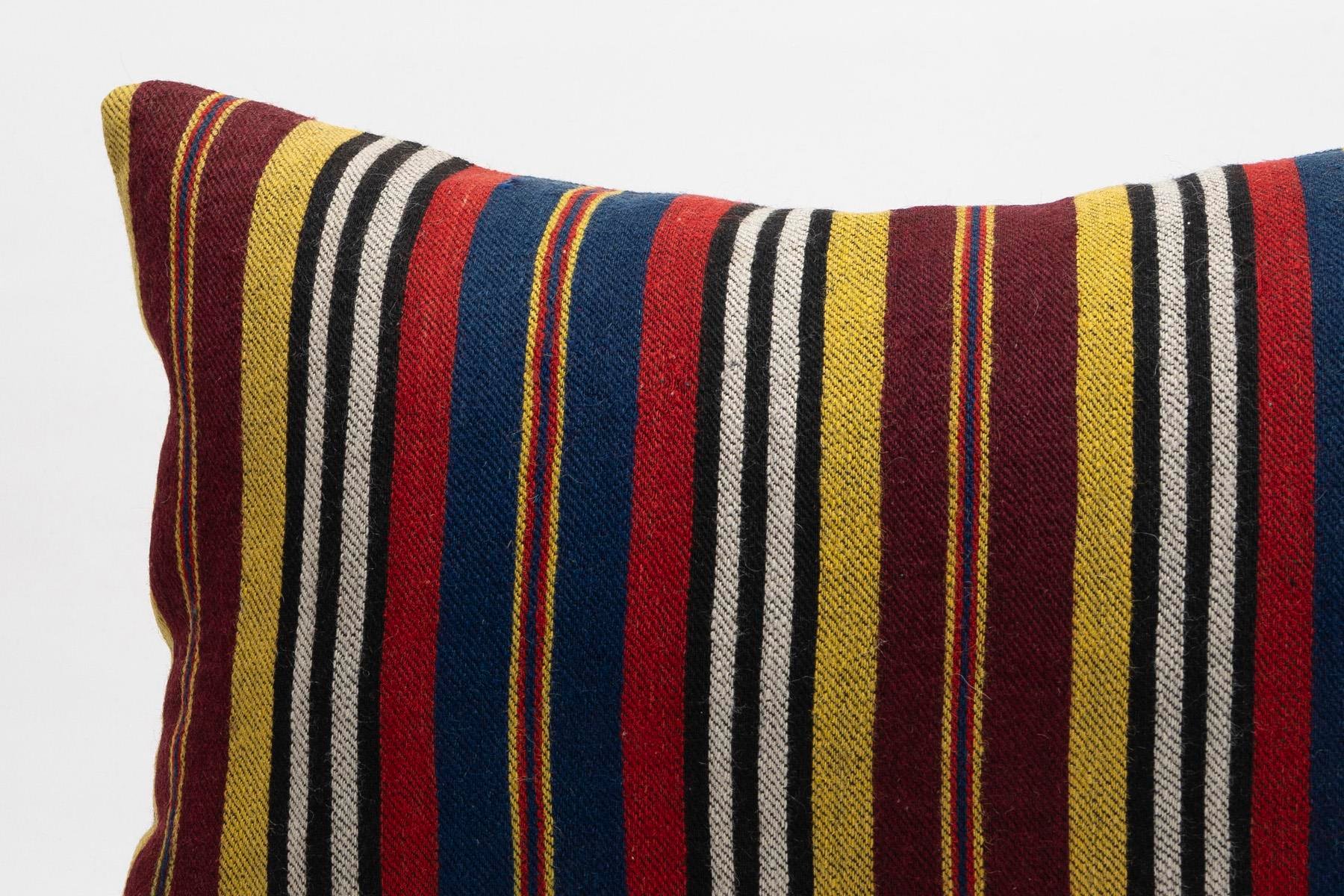 16''24'' (40x60 cm) Kilim Pillows - Vintage Handmade Kilim Pillows - Vintage Handmade Kilim Rugs - It is 100% wool. Artistic and historical rugs. Old handwoven rugs.