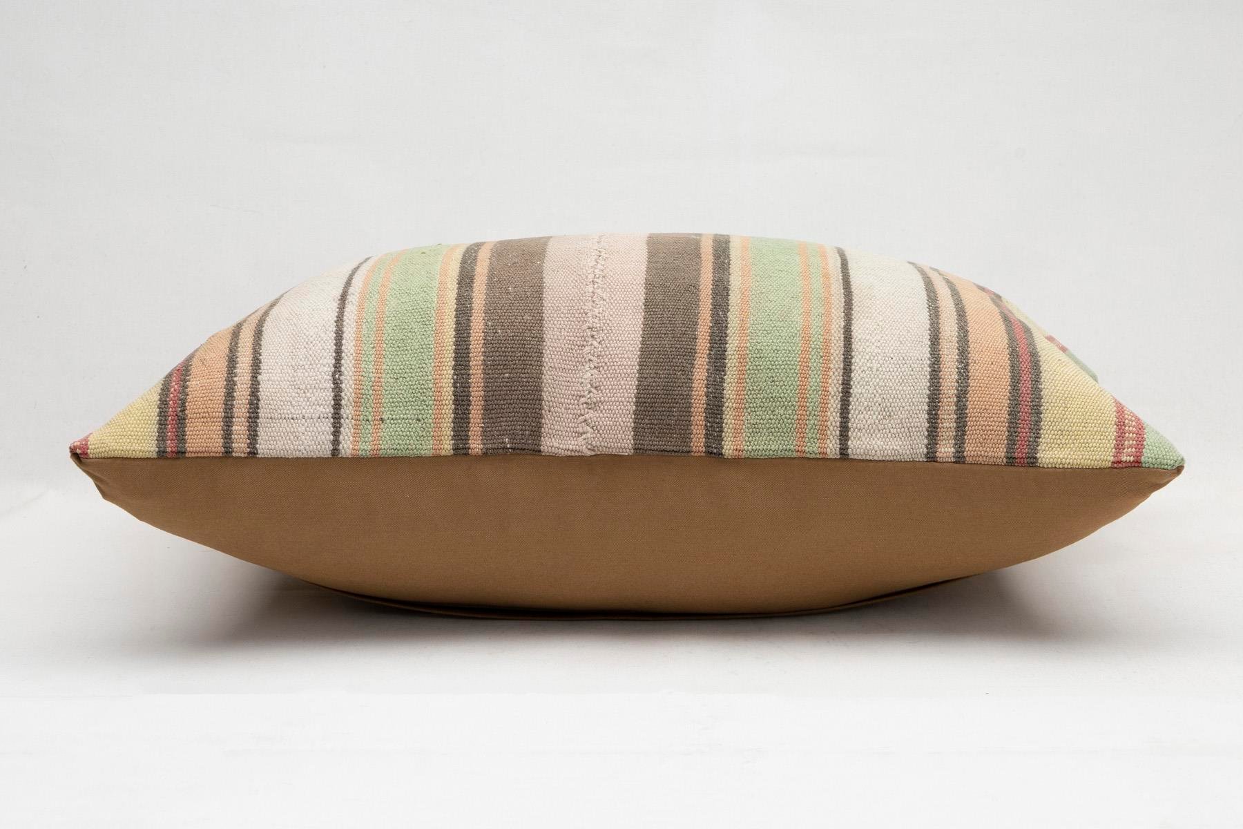 16''24'' (40x60 cm) Kilim Pillows - Vintage Handmade Kilim Pillows - Vintage Handmade Kilim Rugs - It is 100% wool. Artistic and historical rugs. Old handwoven rugs.