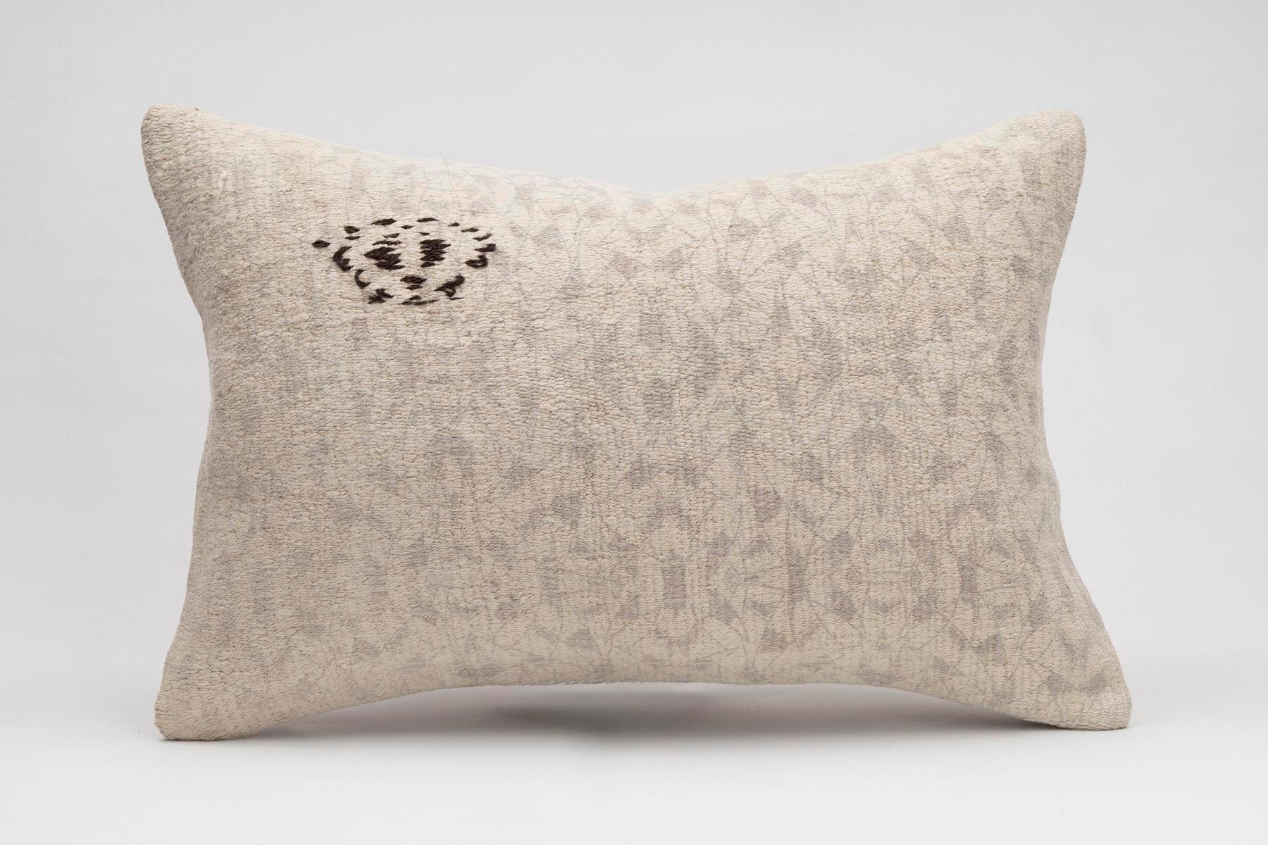 16''24'' (40x60 cm) Kilim Pillows - Vintage Handmade Kilim Pillows - Vintage Handmade Kilim Rugs - It is 100% wool. Artistic and historical rugs. Old handwoven rugs.