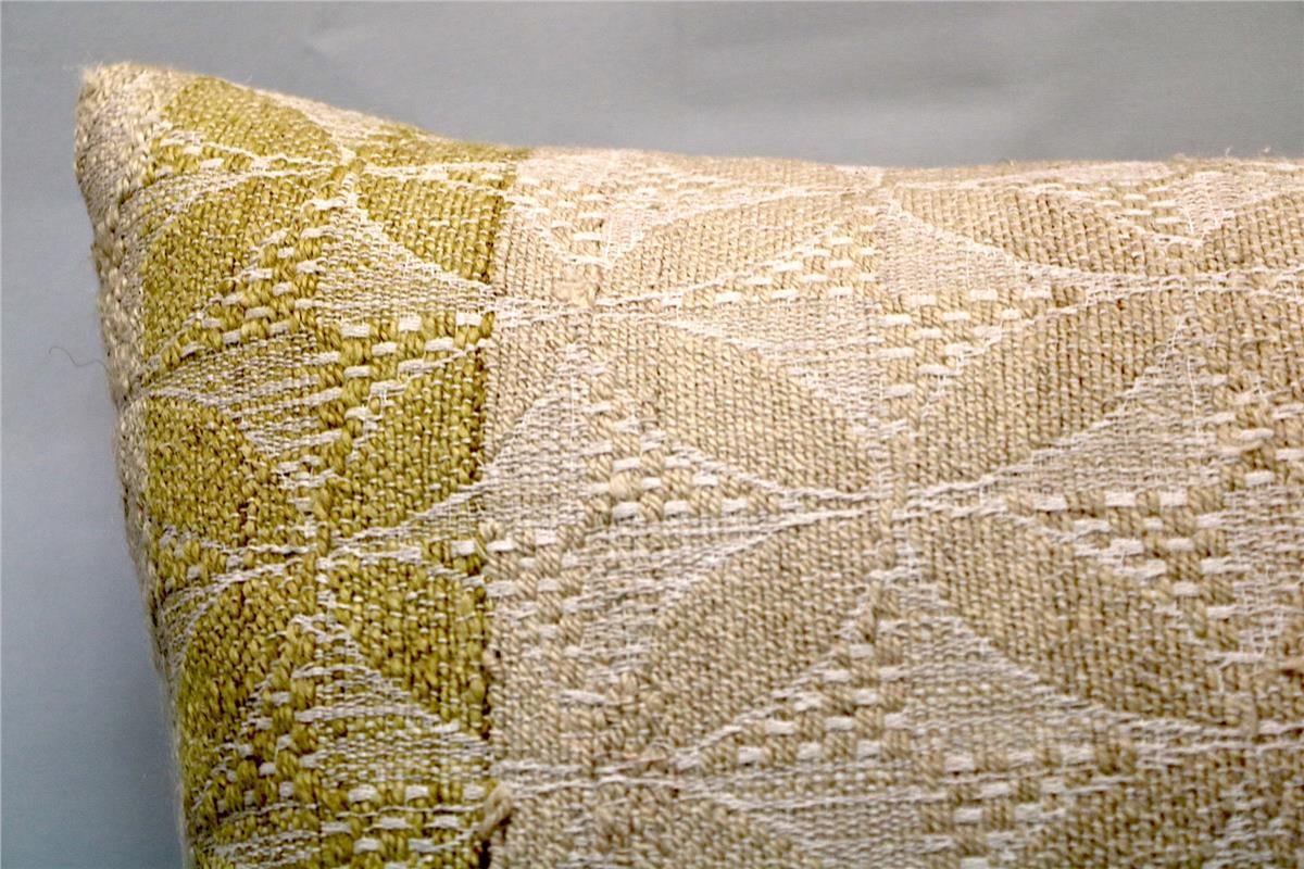 16''24'' (40x60 cm) Kilim Pillows - Vintage Handmade Kilim Pillows - Vintage Handmade Kilim Rugs - It is 100% wool. Artistic and historical rugs. Old handwoven rugs.