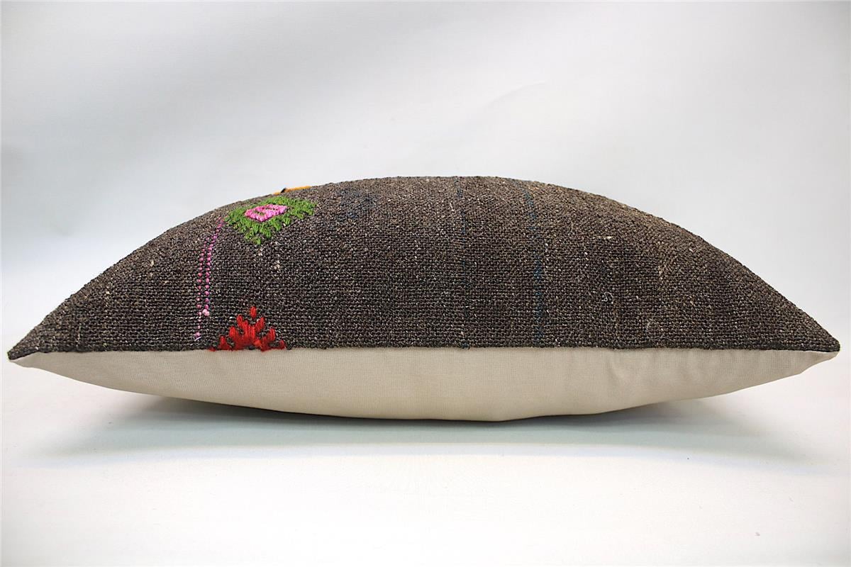 16''24'' (40x60 cm) Kilim Pillows - Vintage Handmade Kilim Pillows - Vintage Handmade Kilim Rugs - It is 100% wool. Artistic and historical rugs. Old handwoven rugs.