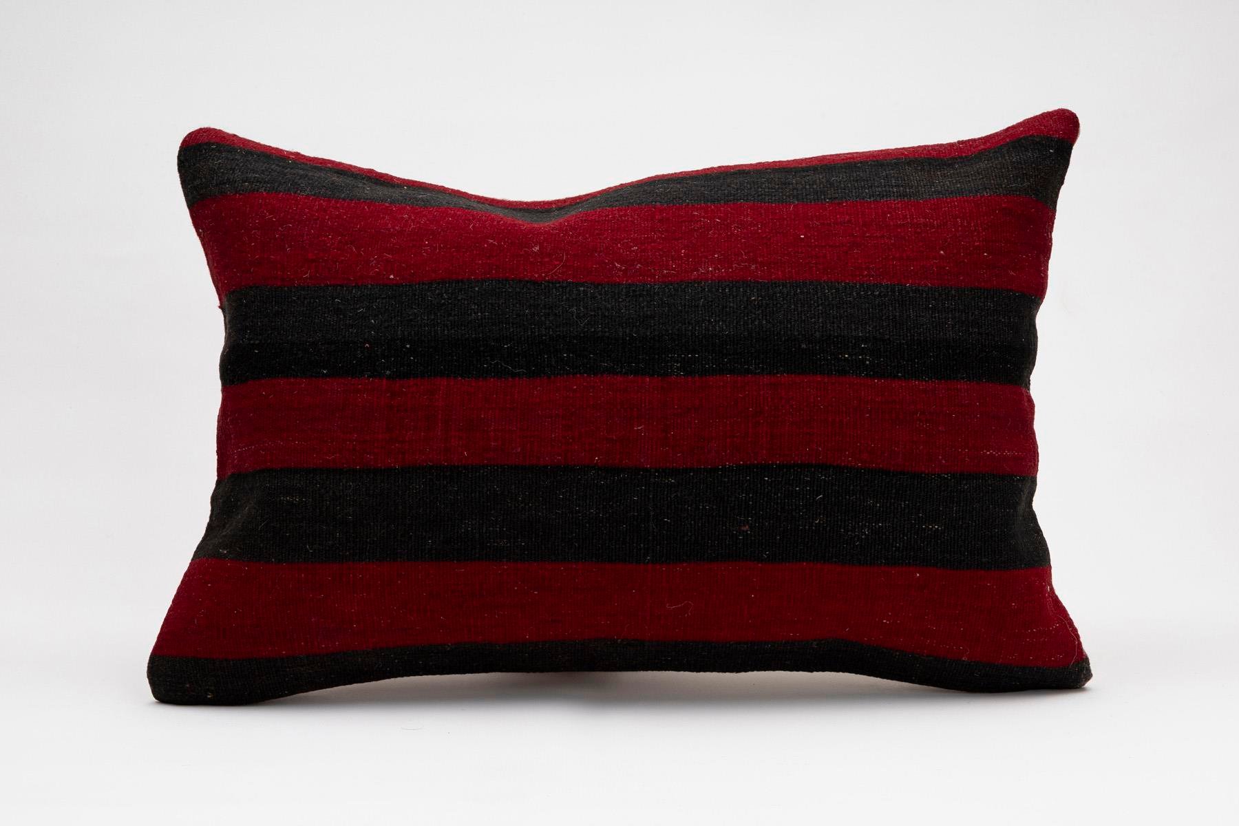 16''24'' (40x60 cm) Kilim Pillows - Vintage Handmade Kilim Pillows - Vintage Handmade Kilim Rugs - It is 100% wool. Artistic and historical rugs. Old handwoven rugs.