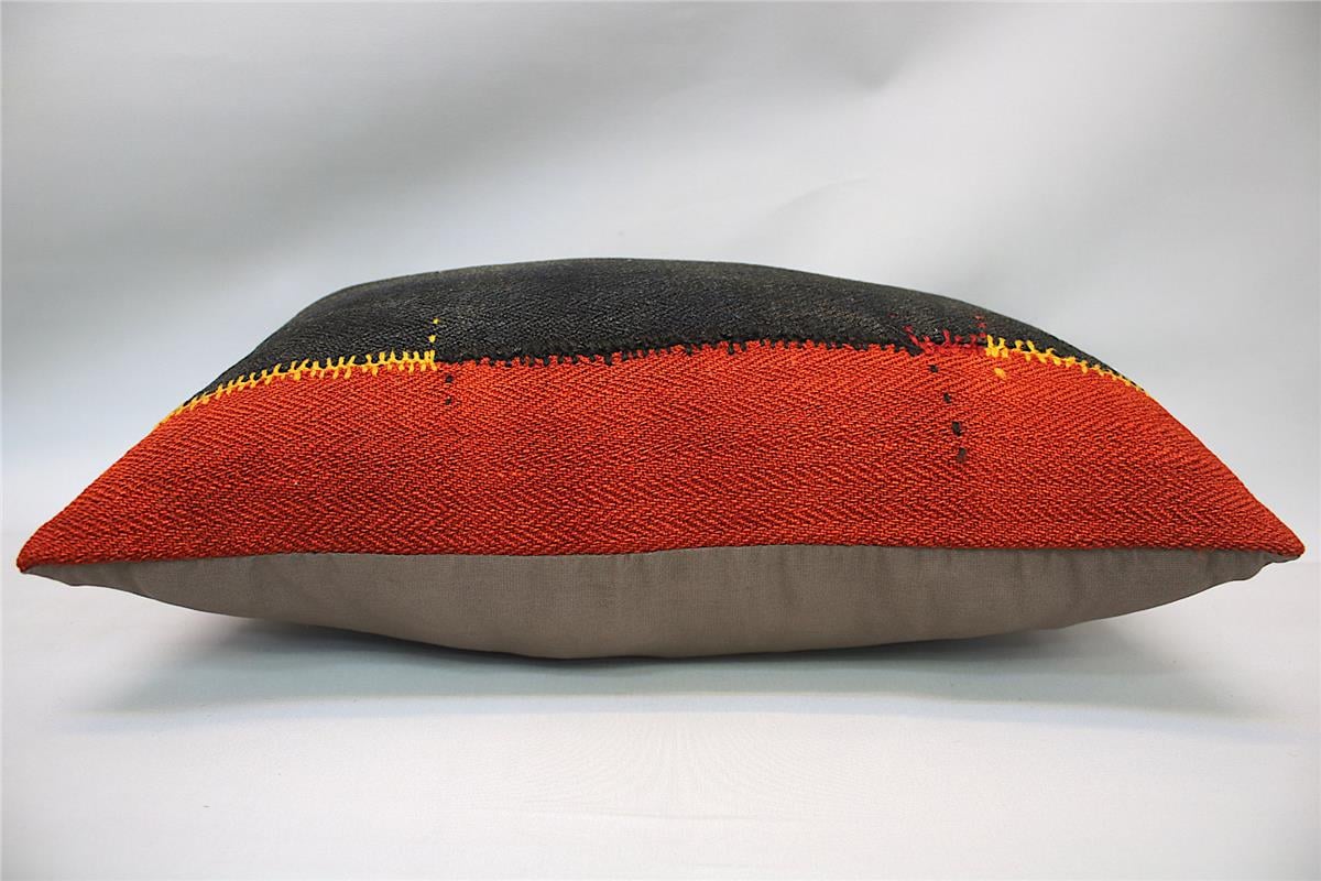 16''24'' (40x60 cm) Kilim Pillows - Vintage Handmade Kilim Pillows - Vintage Handmade Kilim Rugs - It is 100% wool. Artistic and historical rugs. Old handwoven rugs.