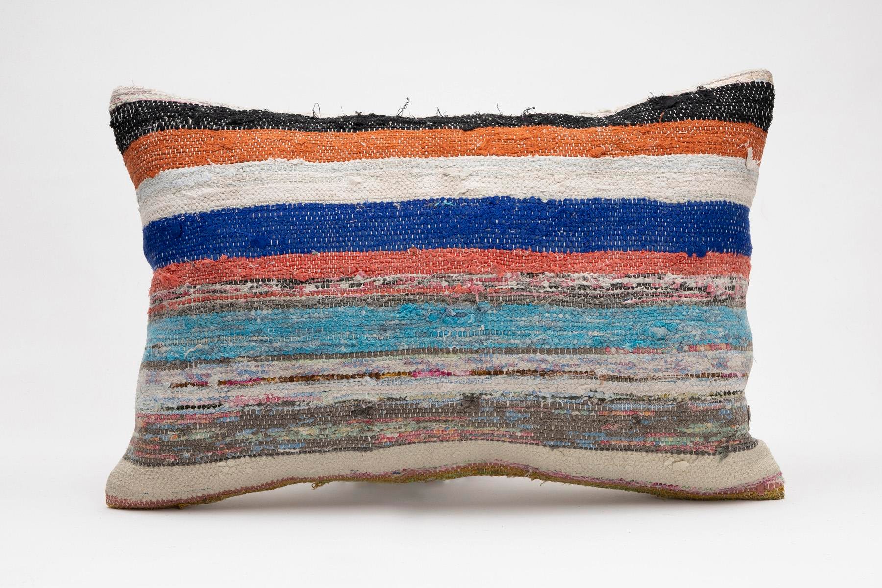16''24'' (40x60 cm) Kilim Pillows - Vintage Handmade Kilim Pillows - Vintage Handmade Kilim Rugs - It is 100% wool. Artistic and historical rugs. Old handwoven rugs.