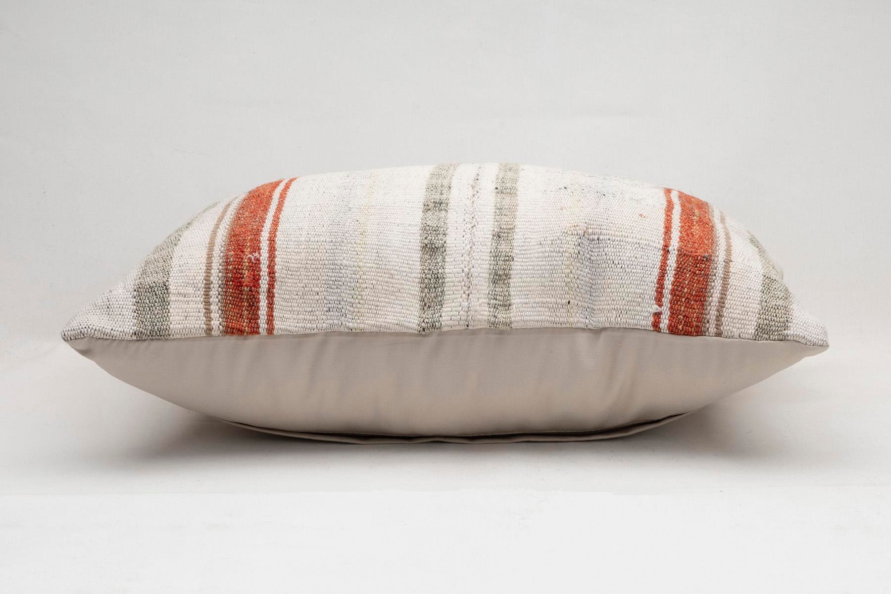 16''24'' (40x60 cm) Kilim Pillows - Vintage Handmade Kilim Pillows - Vintage Handmade Kilim Rugs - It is 100% wool. Artistic and historical rugs. Old handwoven rugs.