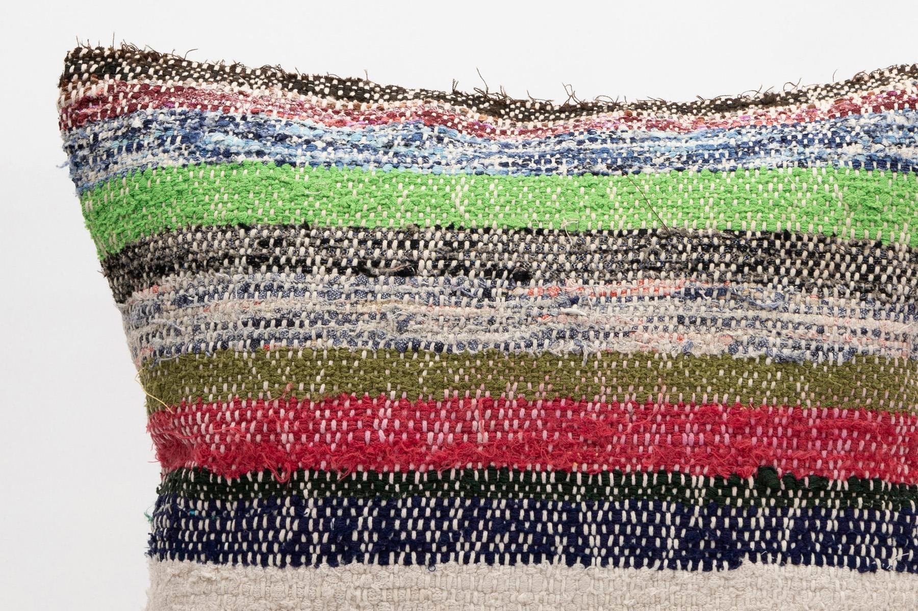 18x18 inches (45x45 cm) Kilim Pillow | KILIM WHOLESALE - Vintage Handmade Pillows - Vintage Handmade Kilim Rugs - It is 100% wool. Artistic and historical rugs. Old handwoven rugs. - Online hand woven rugs and kilim cushions sales. Shipping to a