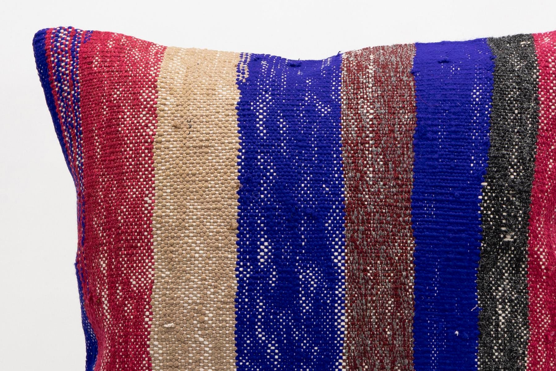 18x18 inches (45x45 cm) Kilim Pillow | KILIM WHOLESALE - Vintage Handmade Pillows - Vintage Handmade Kilim Rugs - It is 100% wool. Artistic and historical rugs. Old handwoven rugs. - Online hand woven rugs and kilim cushions sales. Shipping to a